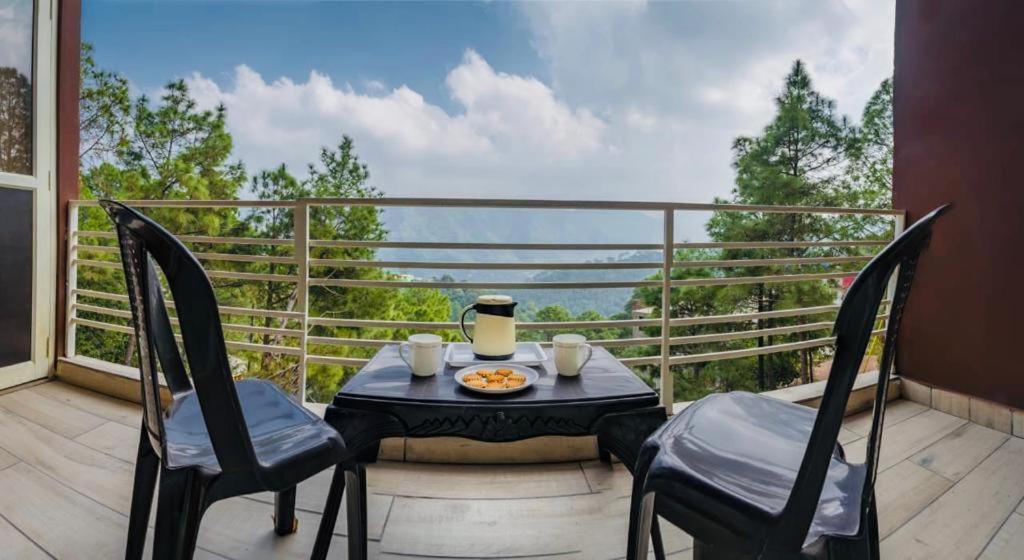 Hillcrest Heights Bed & Breakfast Касаули Екстериор снимка