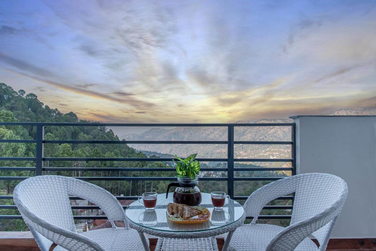 Hillcrest Heights Bed & Breakfast Касаули Екстериор снимка