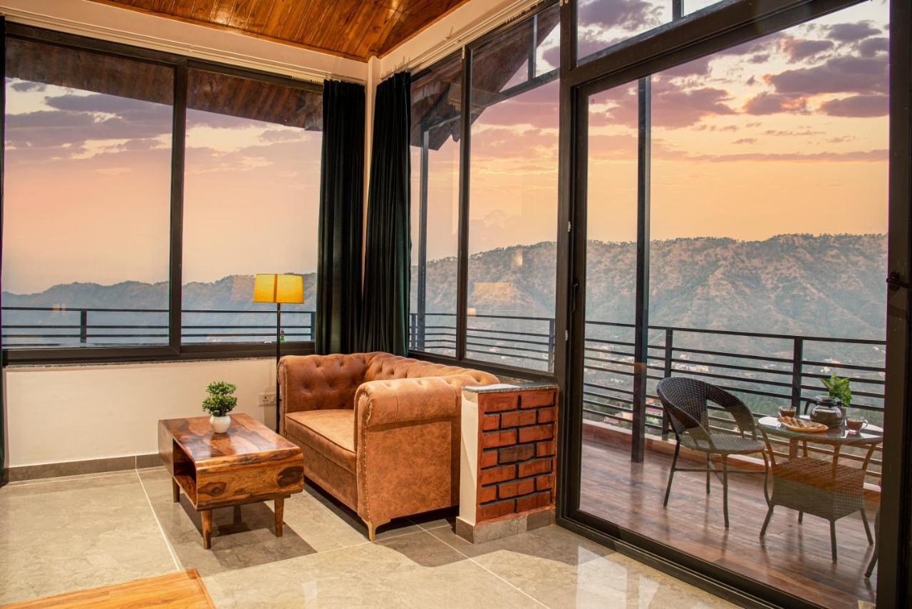 Hillcrest Heights Bed & Breakfast Касаули Екстериор снимка