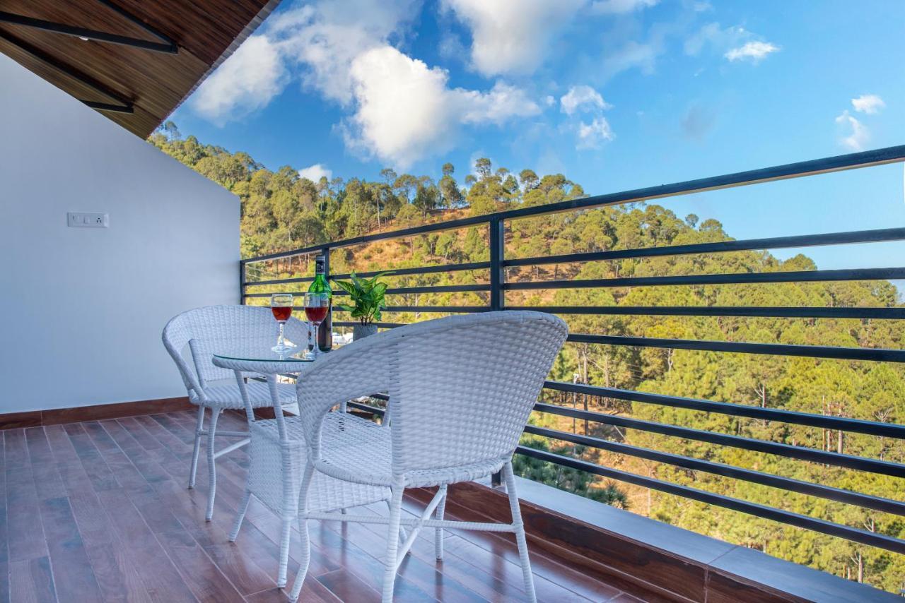 Hillcrest Heights Bed & Breakfast Касаули Екстериор снимка