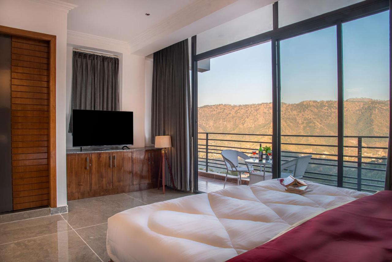 Hillcrest Heights Bed & Breakfast Касаули Екстериор снимка
